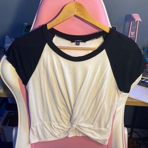 Black and white cropped top. Medium